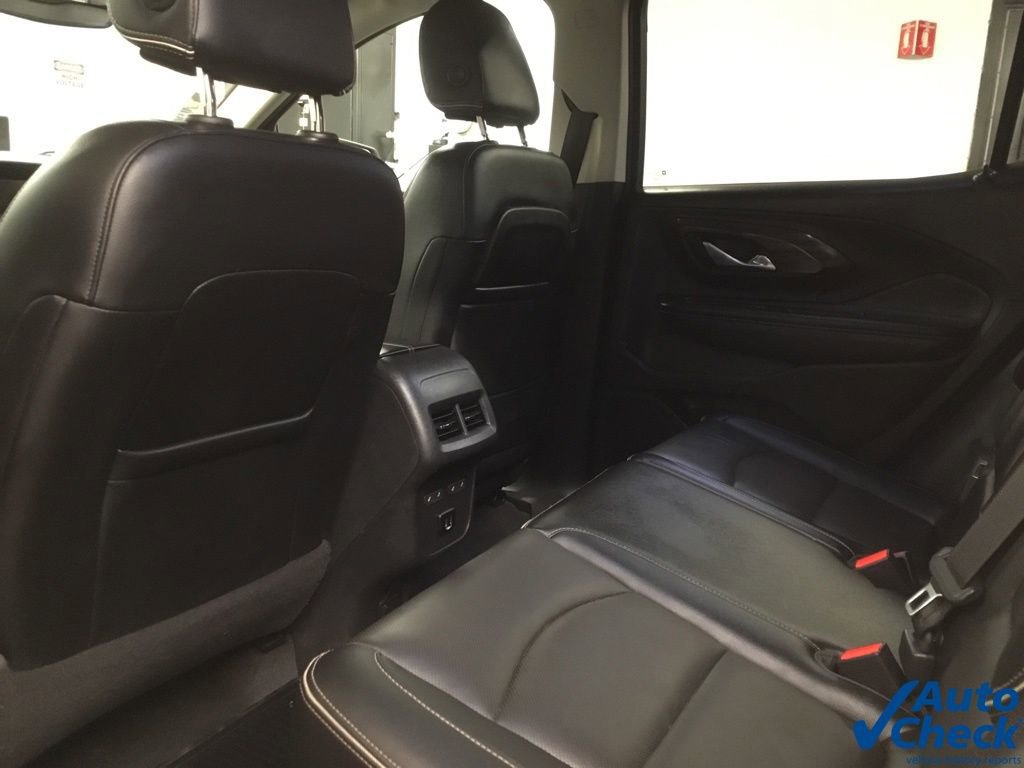 Used 2018 GMC Terrain Denali w/ Advanced Safety Package AWD/4WD image 28