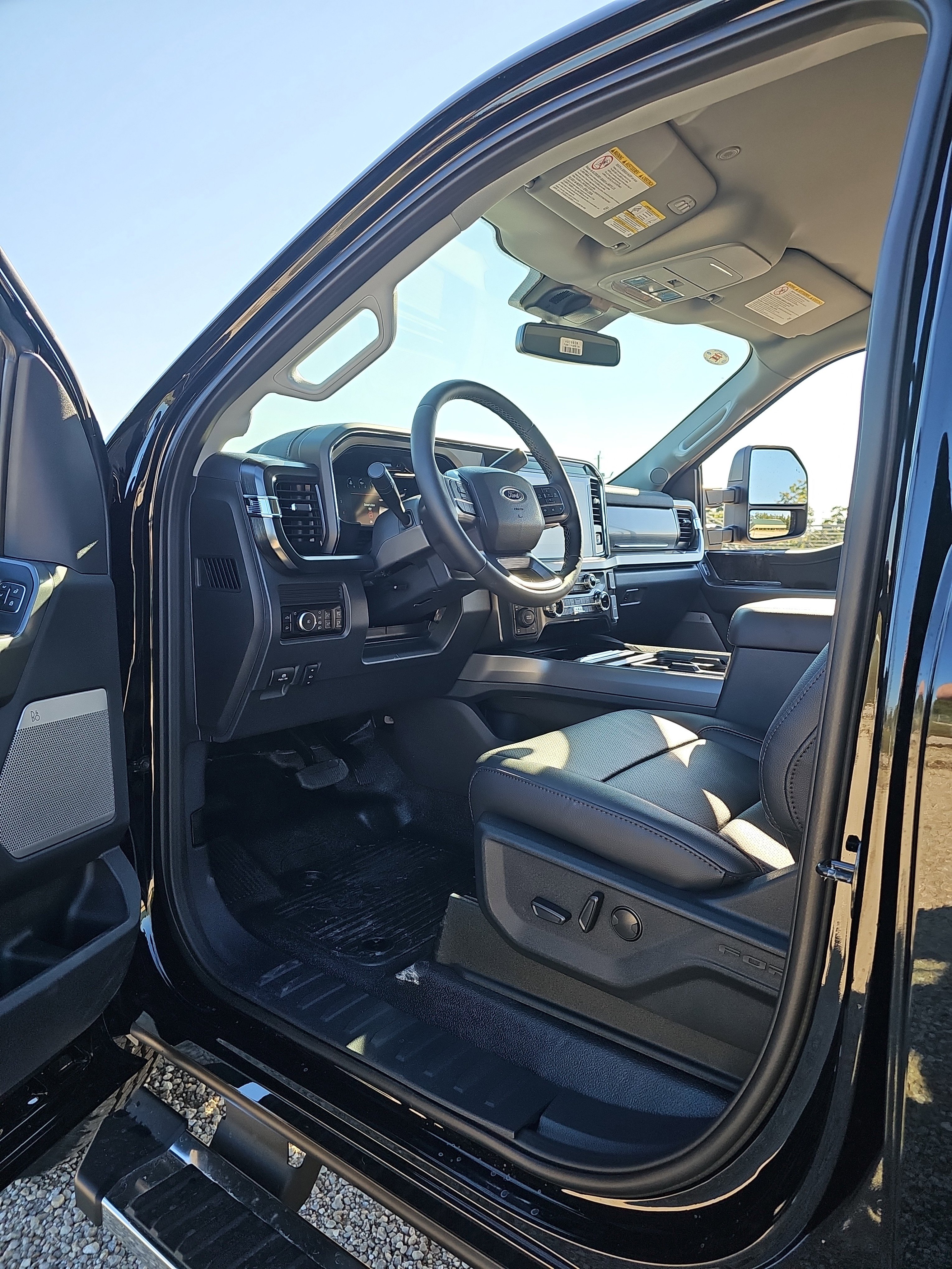 New 2026 Ford F350 Lariat image 18