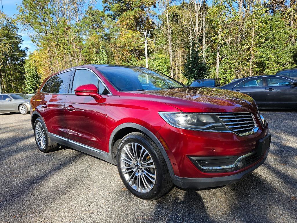 Used 2016 Lincoln MKX Reserve w/ Technology Package AWD/4WD image 18