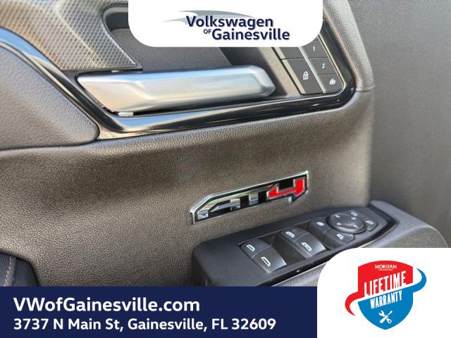 Used 2025 GMC Sierra 1500 AT4 image 18