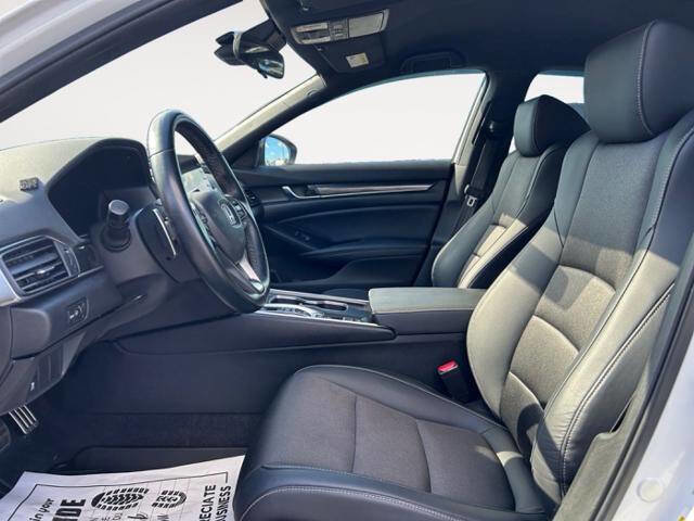 Used 2022 Honda Accord Sport image 11