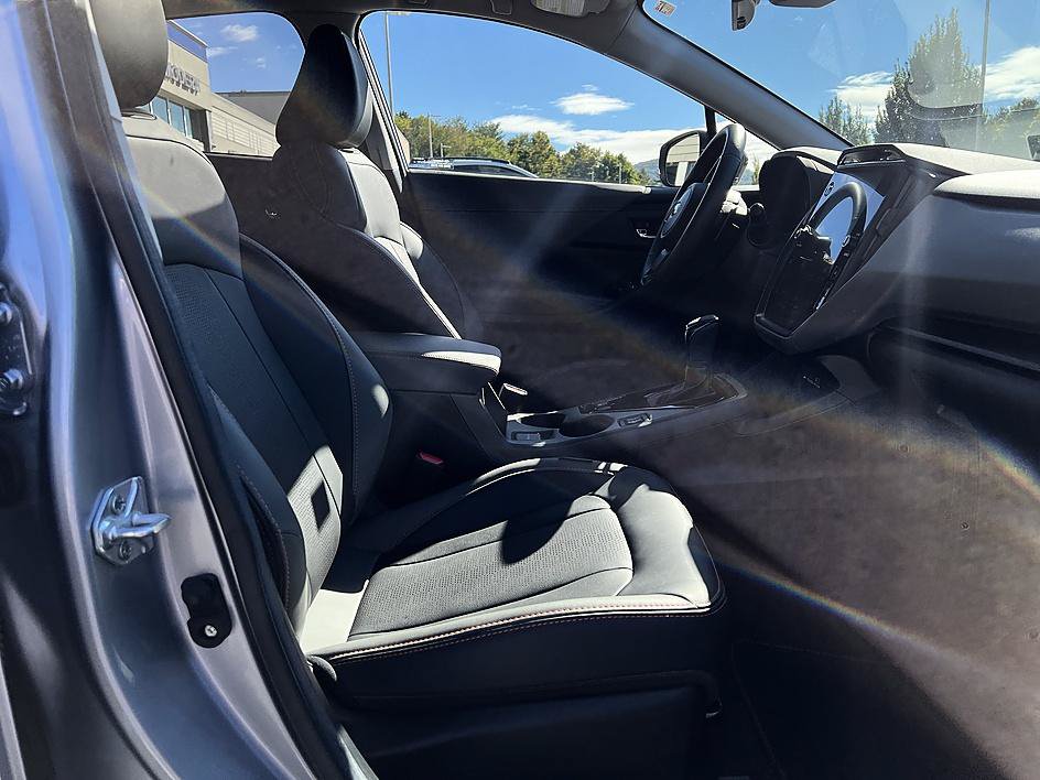 Certified 2025 Subaru Crosstrek 2.5i Limited w/ Crosstrek Mirror Package AWD/4WD image 20