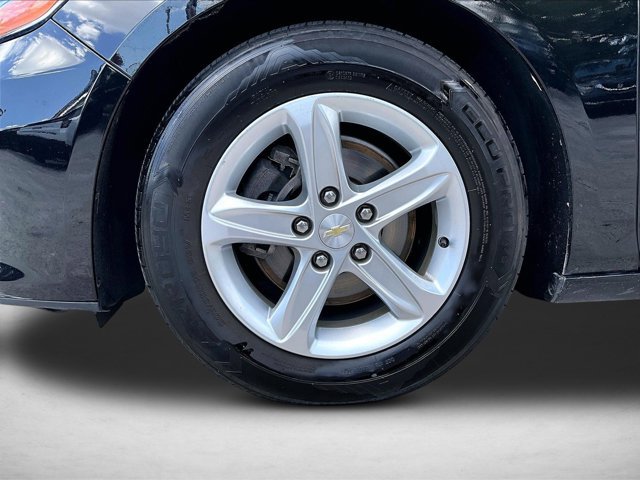 Used 2021 Chevrolet Malibu LS FWD image 10