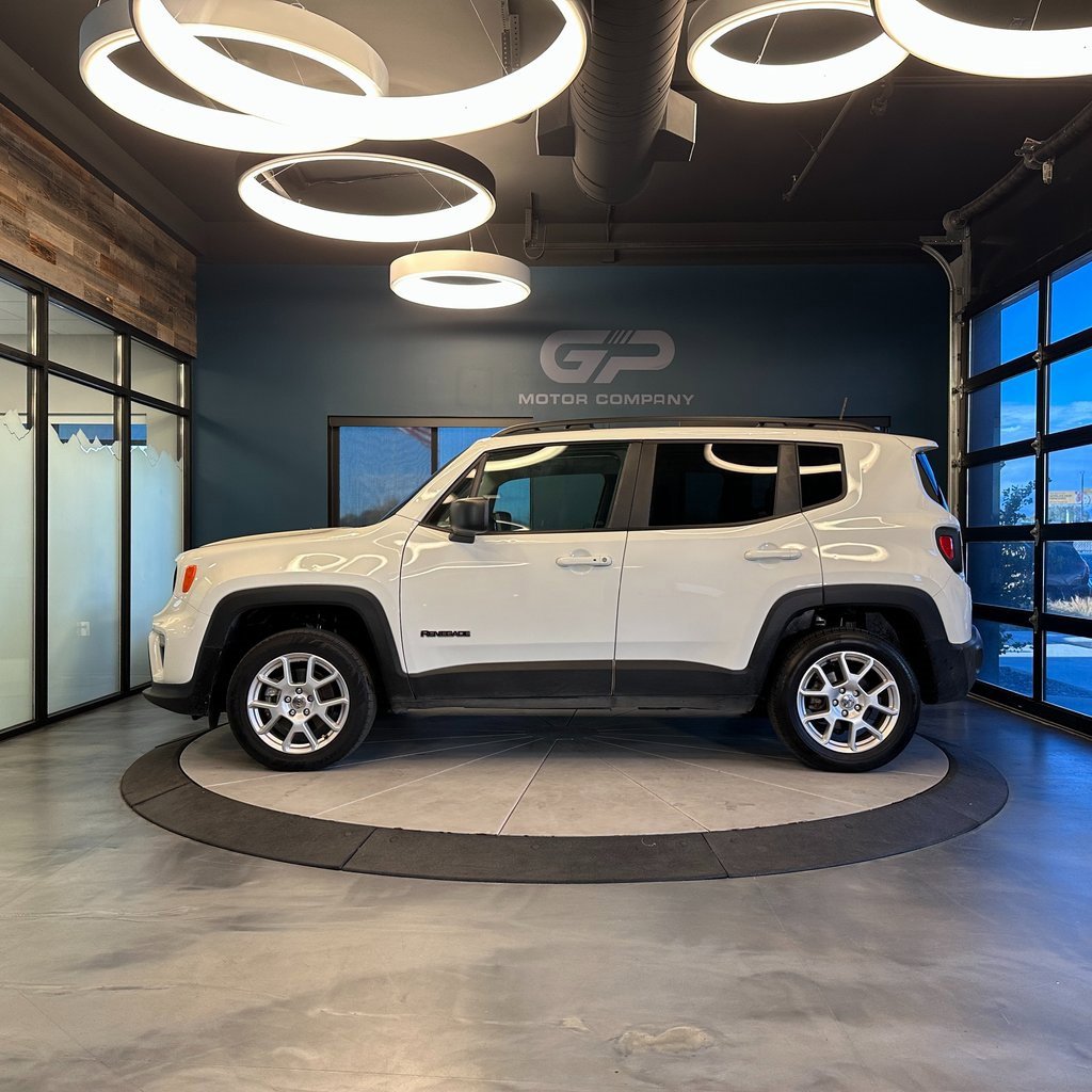 Used 2022 Jeep Renegade Latitude image 6