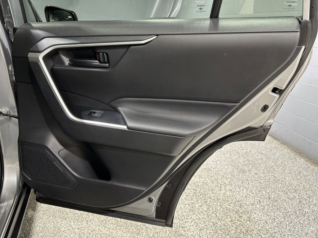 Certified 2022 Toyota RAV4 LE image 19