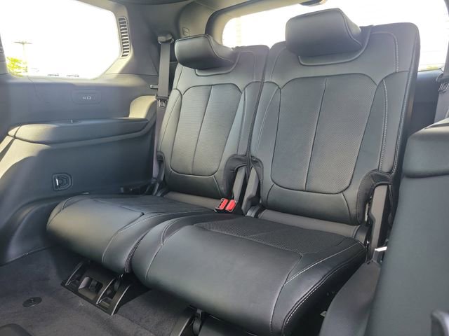 New 2026 Jeep Grand Cherokee L Limited AWD/4WD image 10