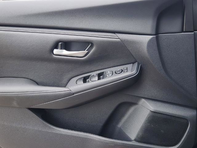 Certified 2025 Nissan Sentra SV FWD image 16