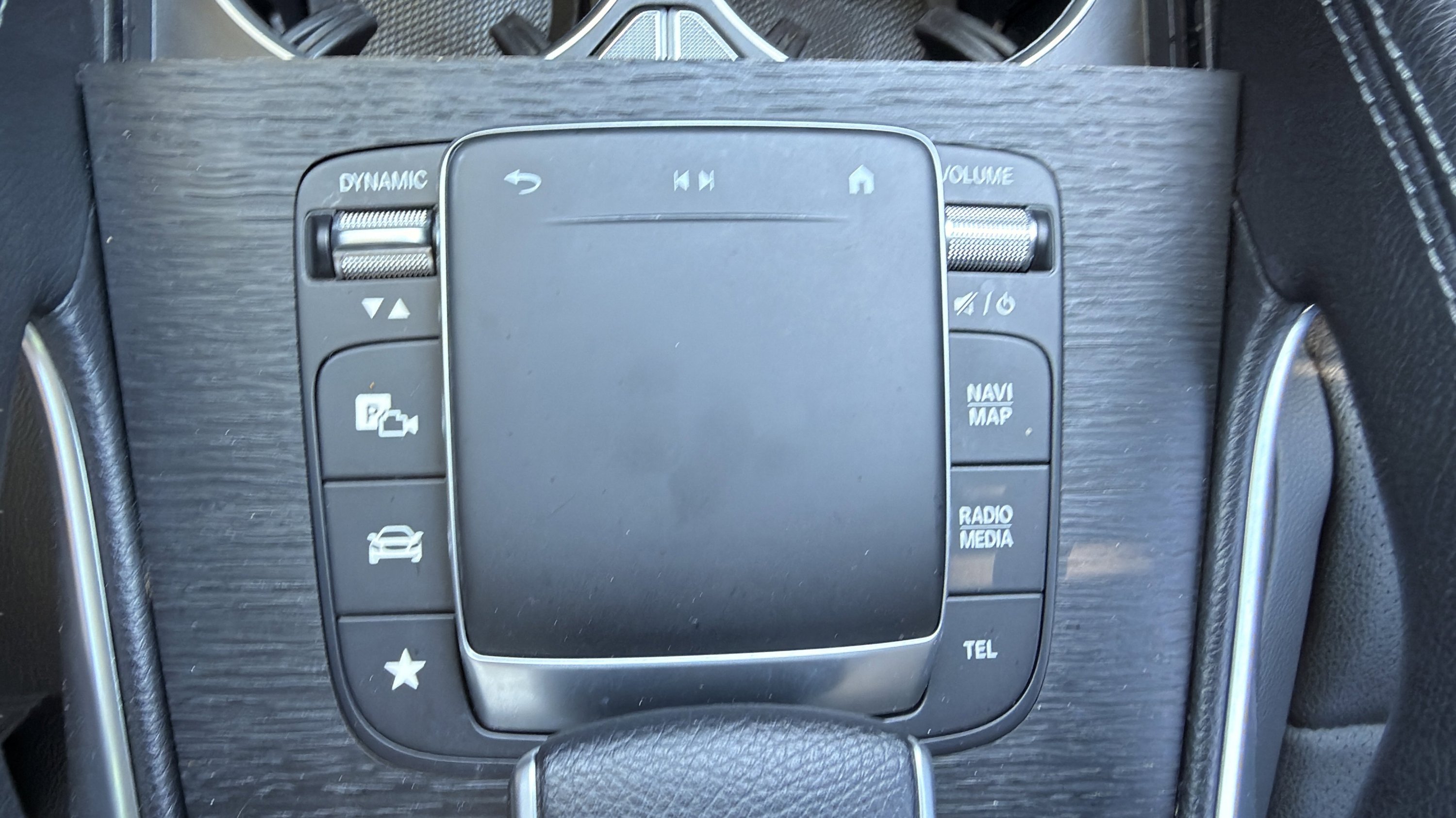 Used 2023 Mercedes-Benz GLE 450 4MATIC w/ Premium Package image 74