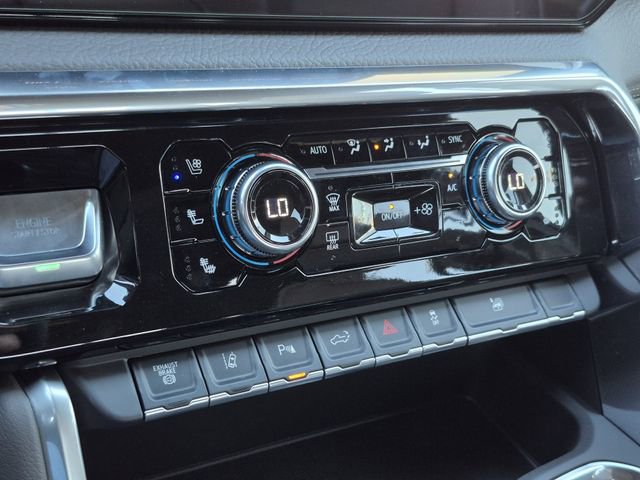 Used 2025 GMC Sierra 3500 Denali w/ Denali Reserve Package image 15