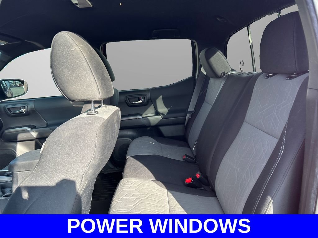 Used 2022 Toyota Tacoma 4x4 Double Cab image 10