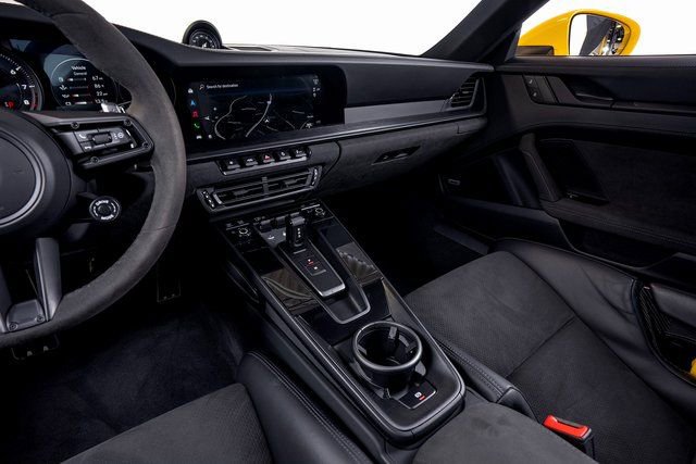 Used 2022 Porsche 911 Carrera GTS w/ Premium Package image 20