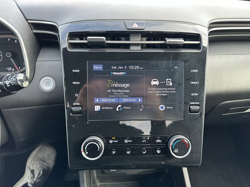 Used 2023 Hyundai Santa Cruz SEL image 11