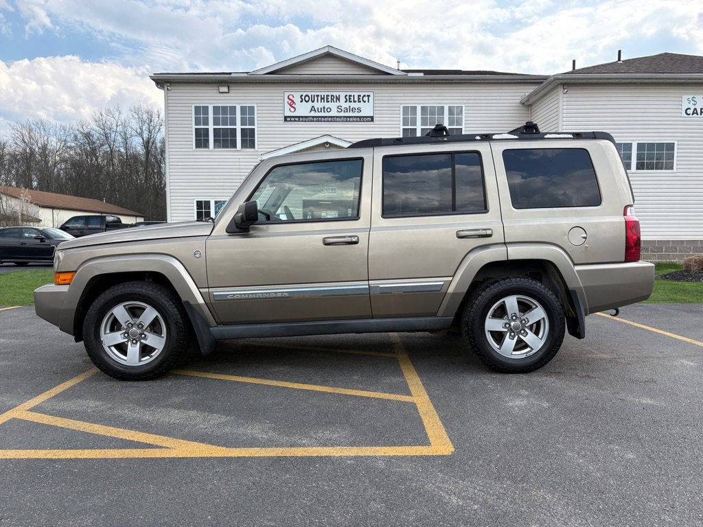 Used 2006 Jeep Commander 4WD image 1
