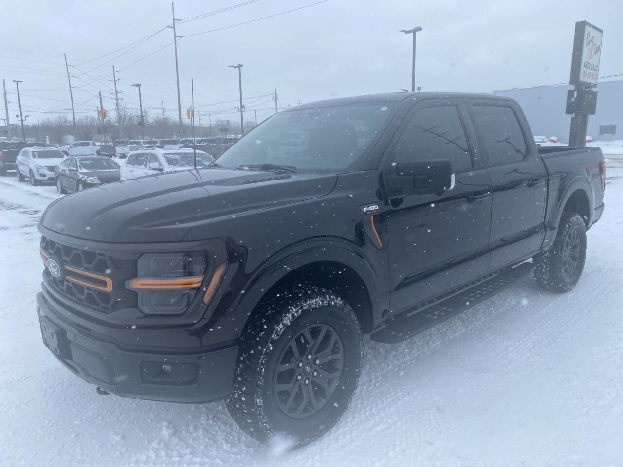 Used 2024 Ford F150 Tremor w/ Bed Utility Package image 6