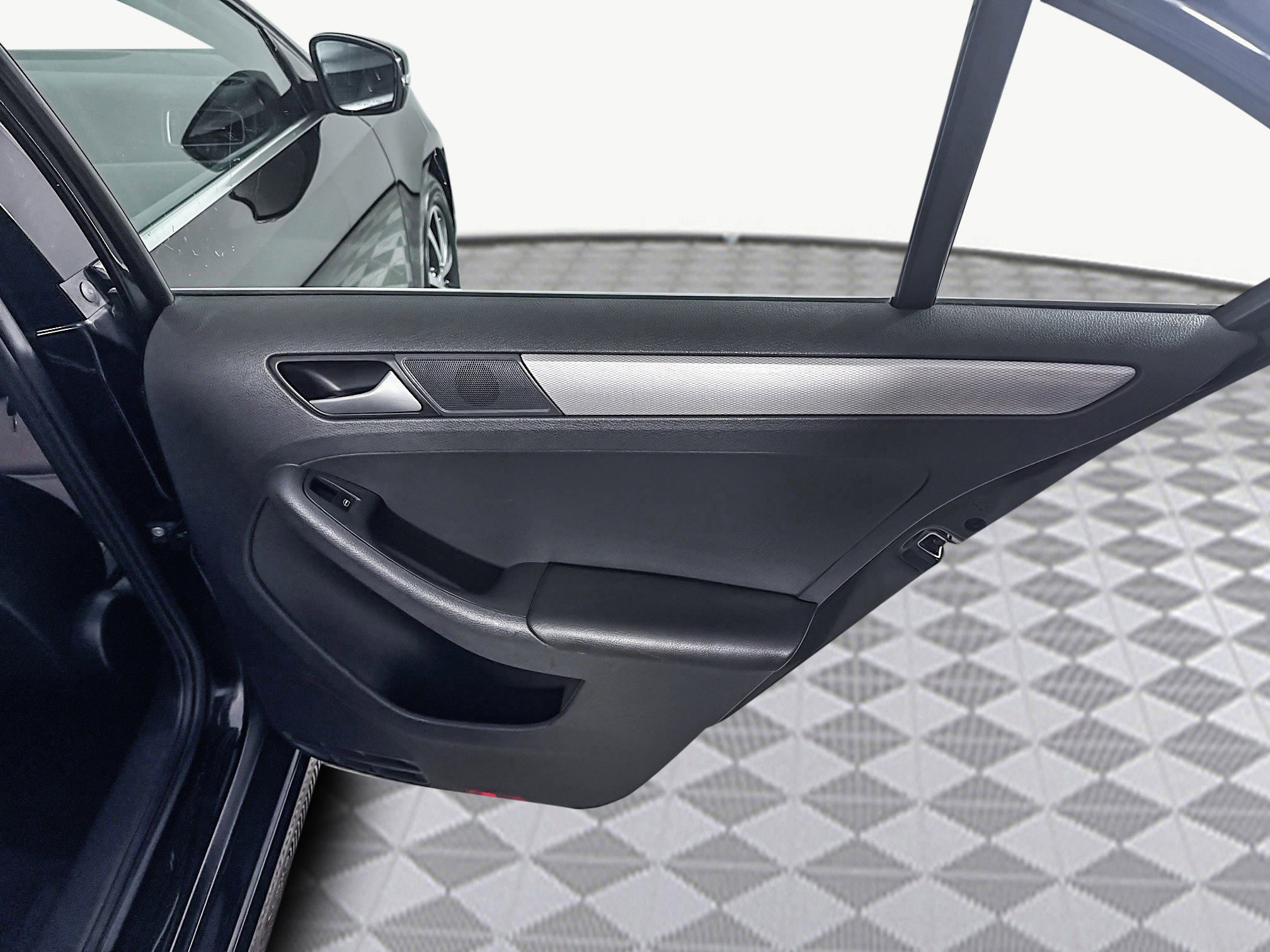 Used 2018 Volkswagen Jetta SE image 28