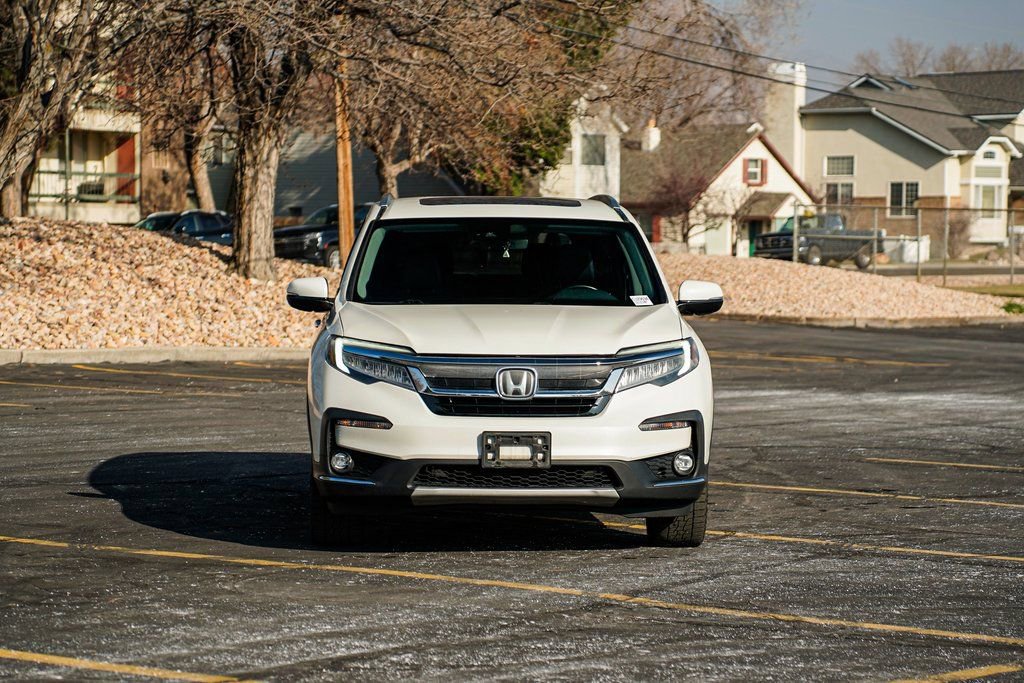 Used 2019 Honda Pilot Elite image 2