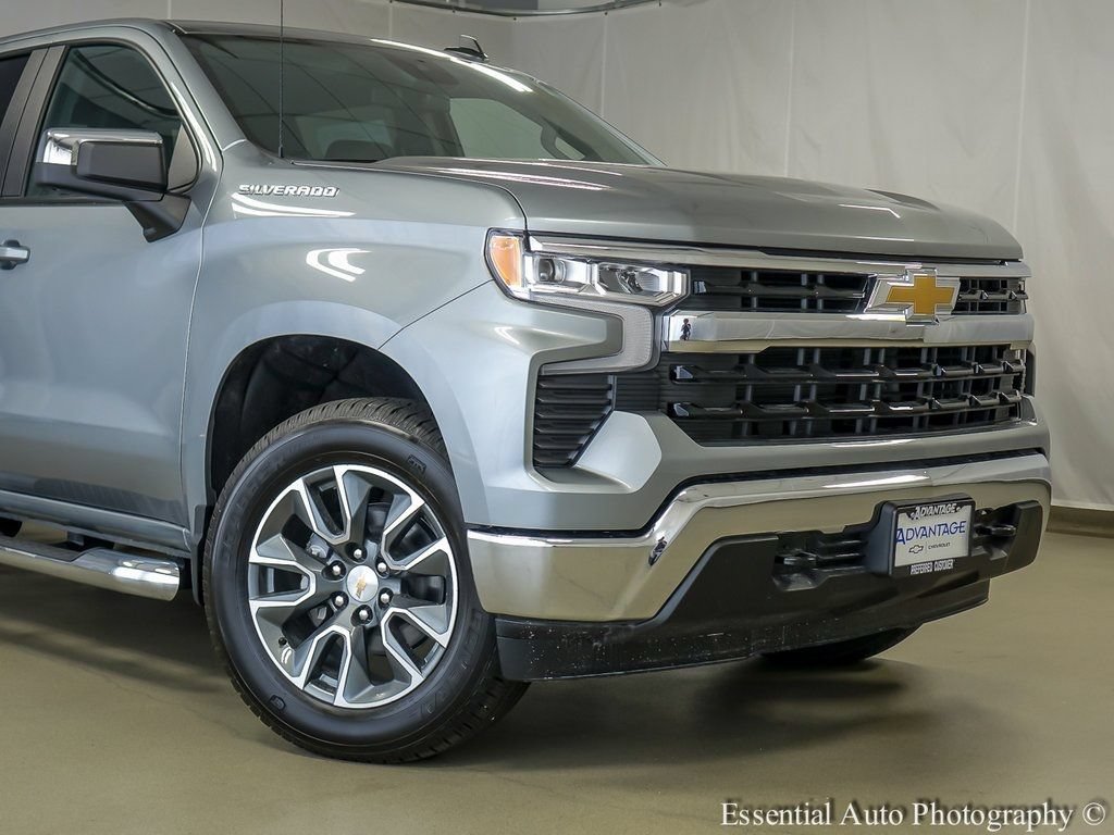 New 2026 Chevrolet Silverado 1500 LT w/ All Star Edition Plus AWD/4WD image 3