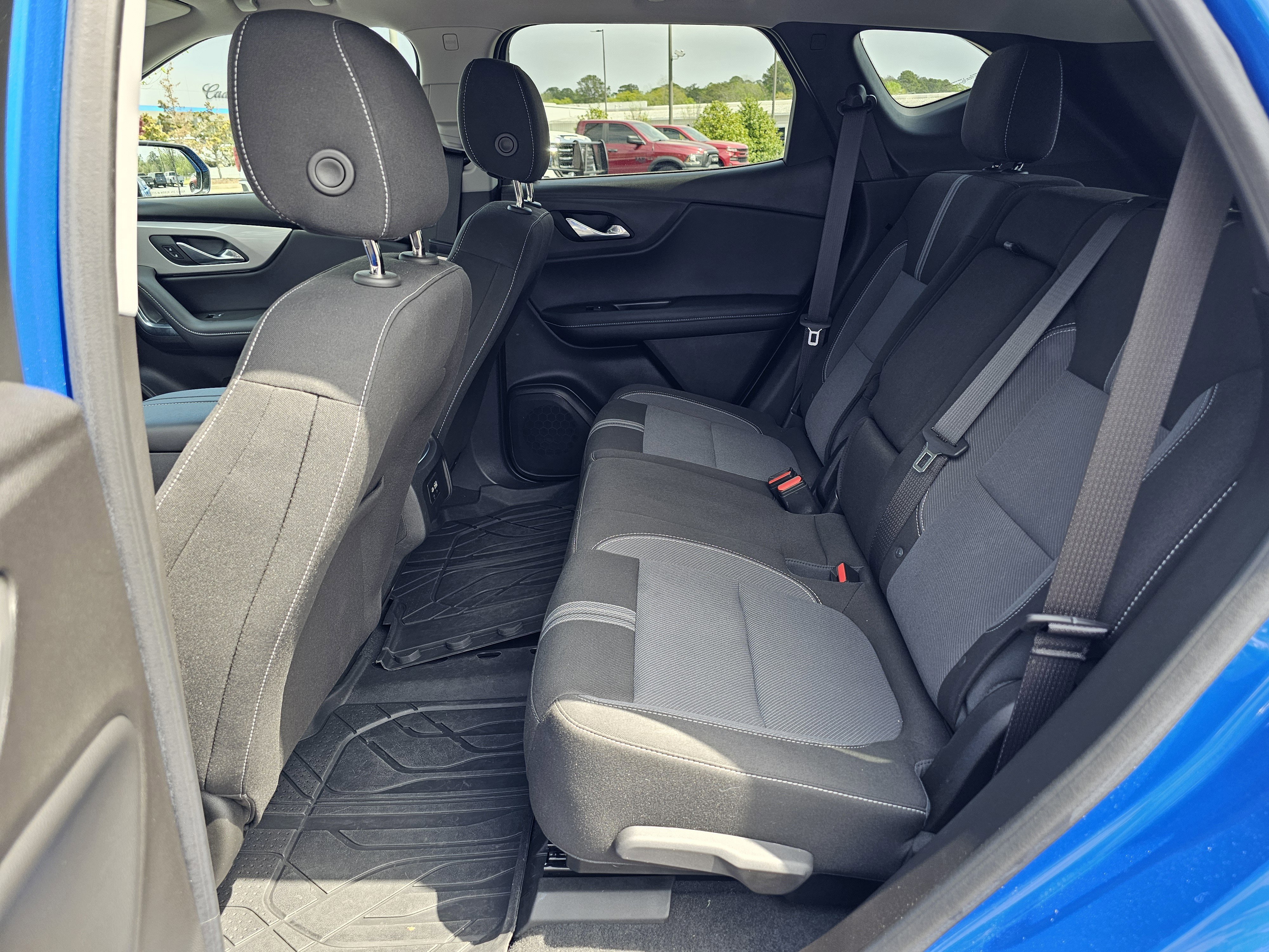 Used 2024 Chevrolet Blazer LT w/ Convenience Package image 32