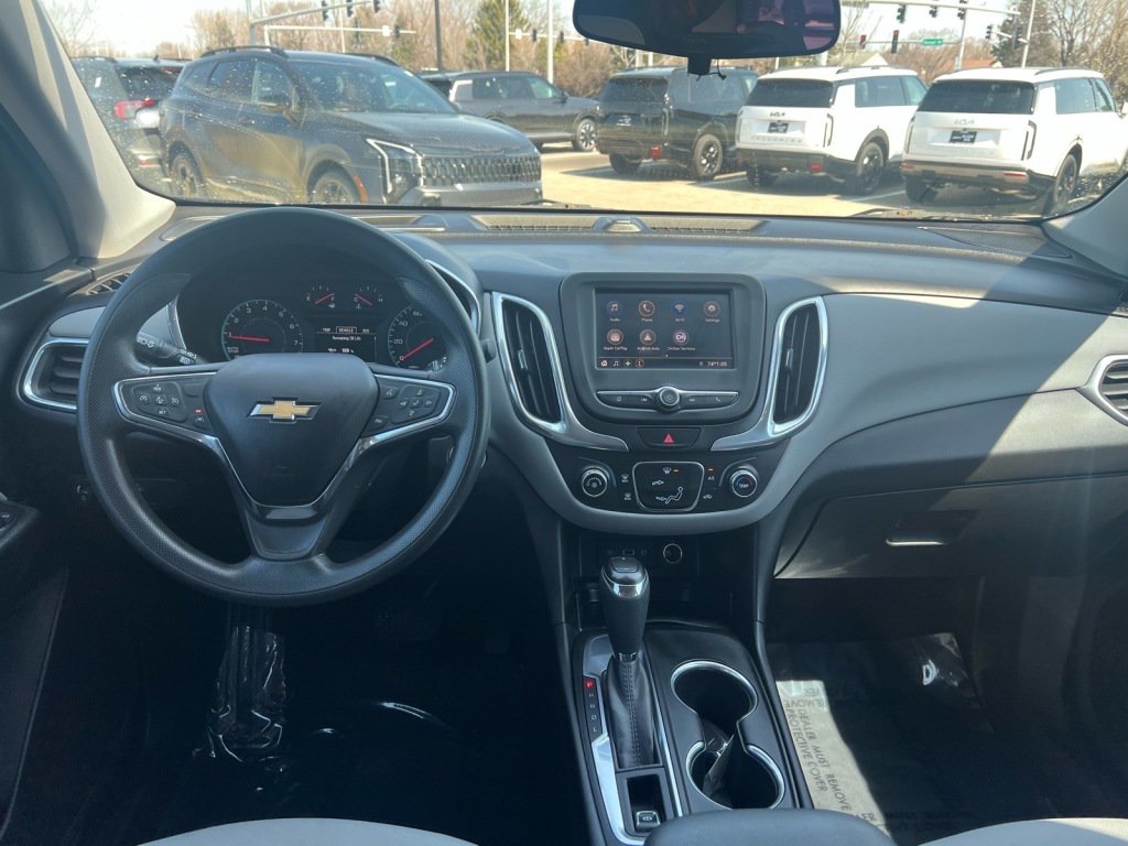 Used 2020 Chevrolet Equinox LS FWD image 6