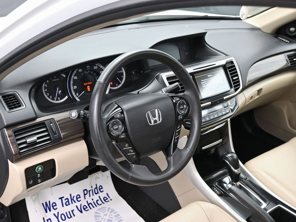 Used 2016 Honda Accord EX-L image 18
