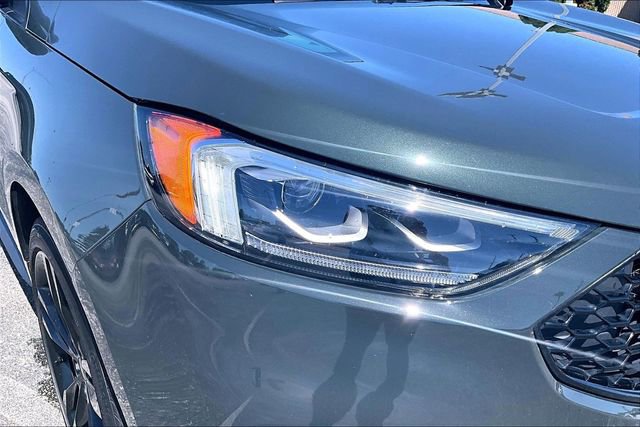 Used 2024 Ford Edge ST w/ Equipment Group 401A AWD/4WD image 30