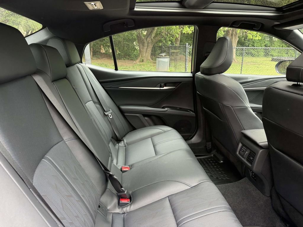 Used 2026 Toyota Camry XSE AWD/4WD image 16