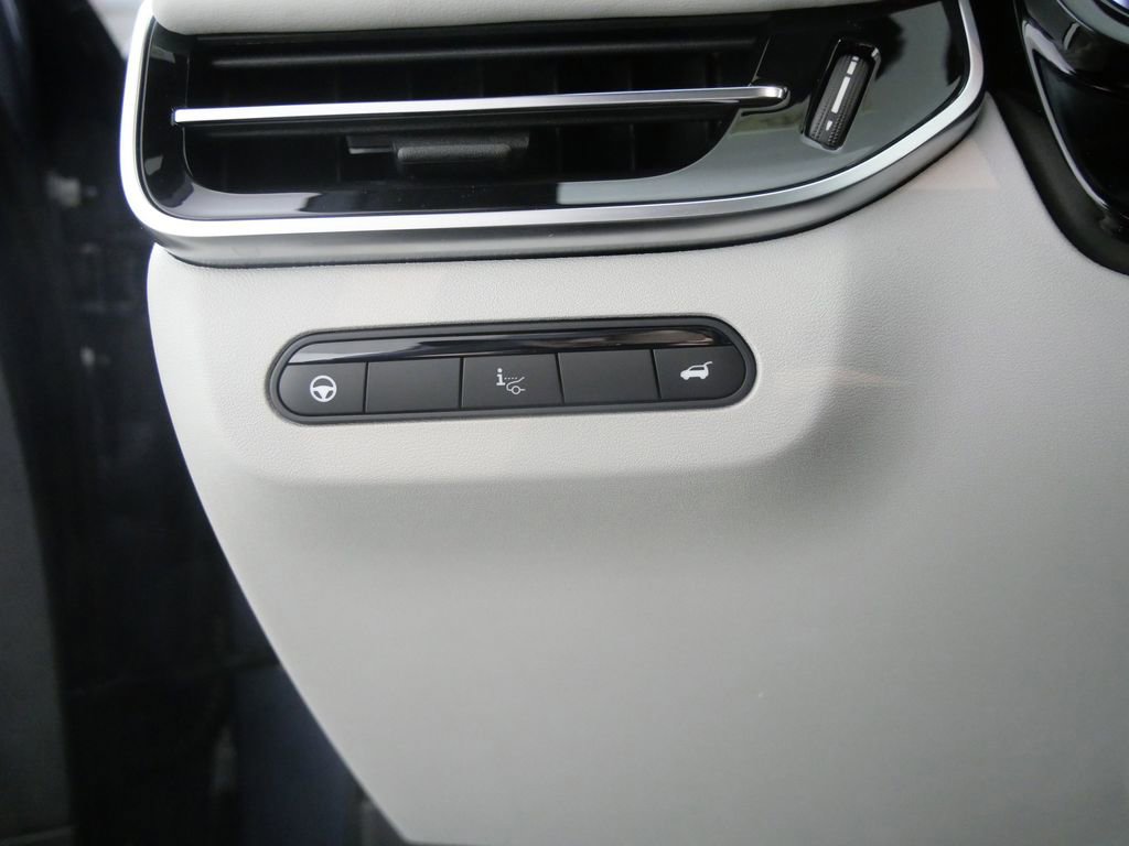 New 2026 INFINITI QX60 Autograph w/ Dark Cargo Package image 19