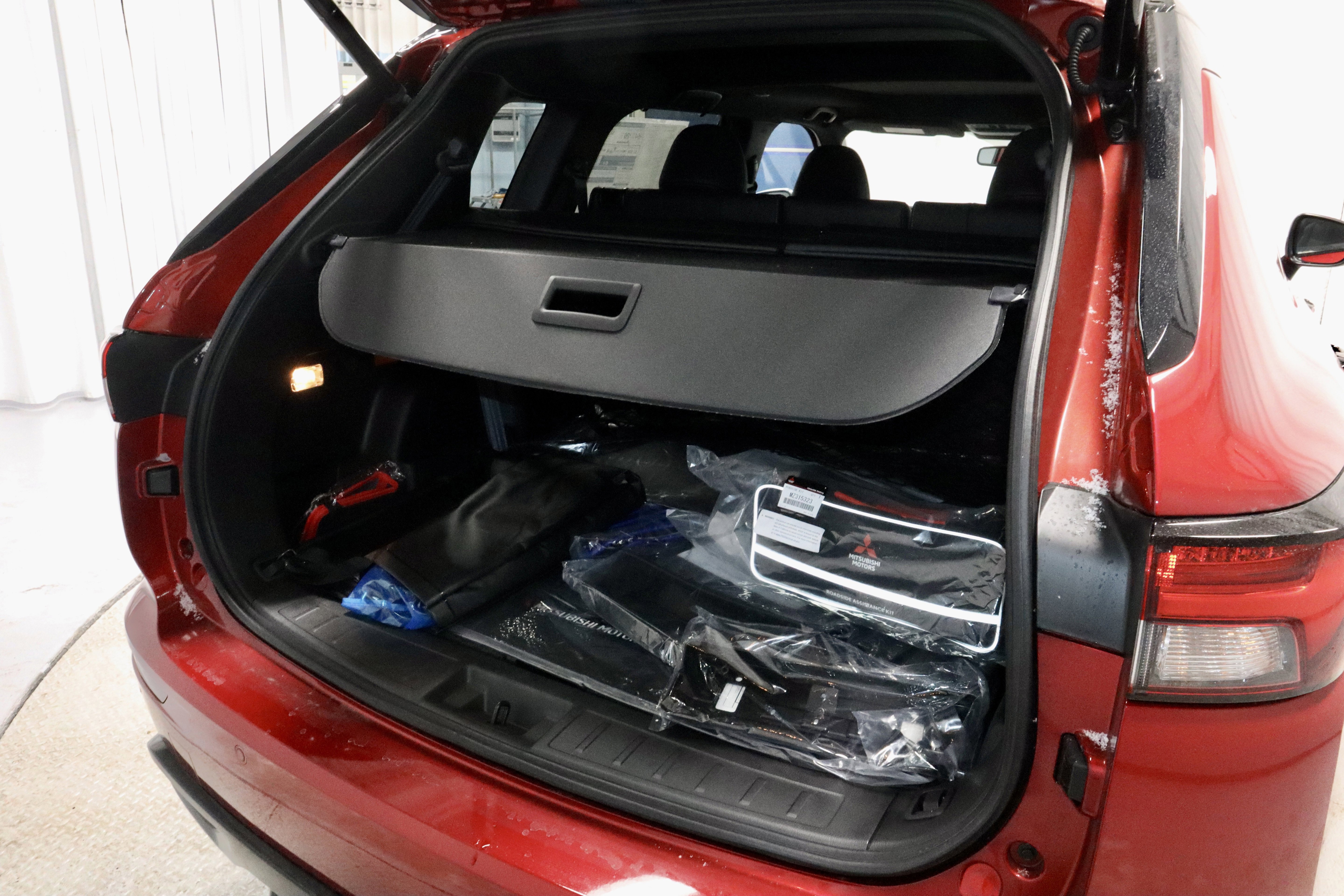 New 2025 Mitsubishi Outlander SEL Black Edition image 12