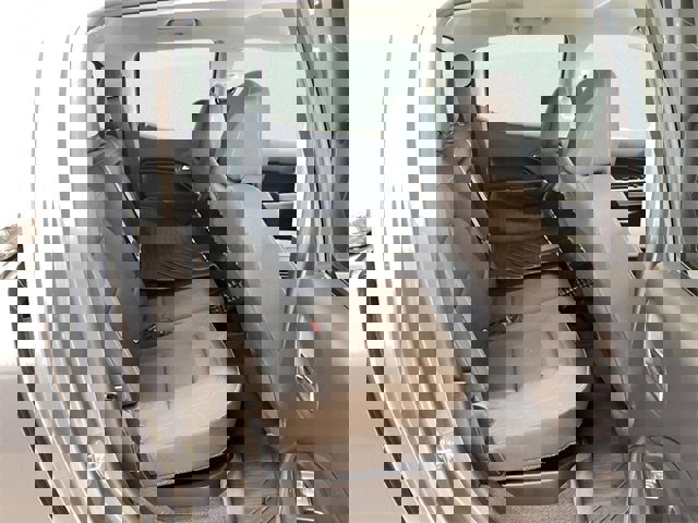 Used 2021 Chevrolet Colorado LT w/ Safety Package image 6