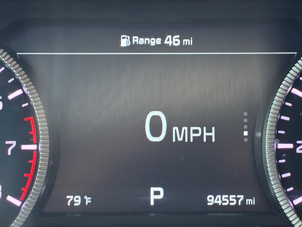 Used 2022 Kia Telluride SX w/ Towing Package FWD image 25