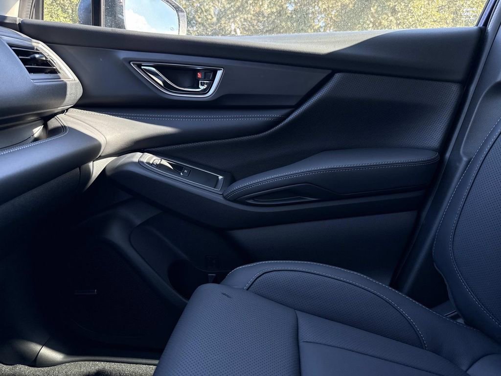 New 2026 Subaru Ascent Limited image 28