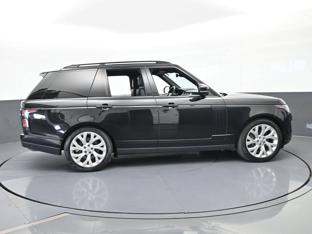 Used 2020 Land Rover Range Rover HSE image 7