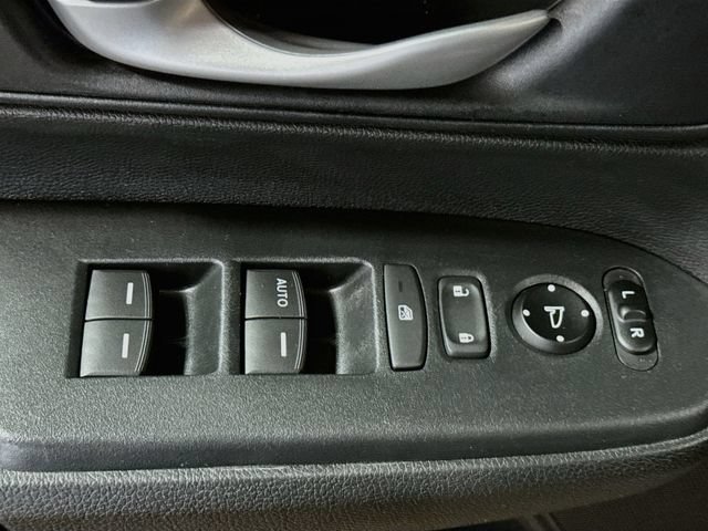 Used 2019 Honda CR-V LX image 17