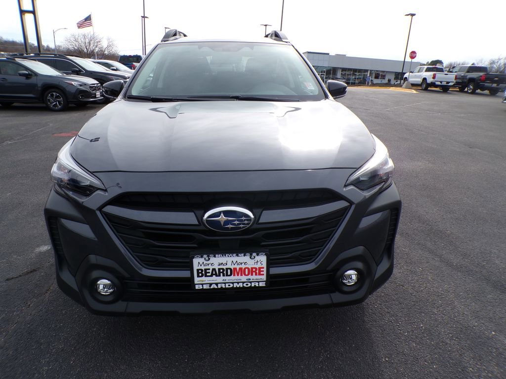 Used 2025 Subaru Outback Premium w/ Popular Package #1A image 5