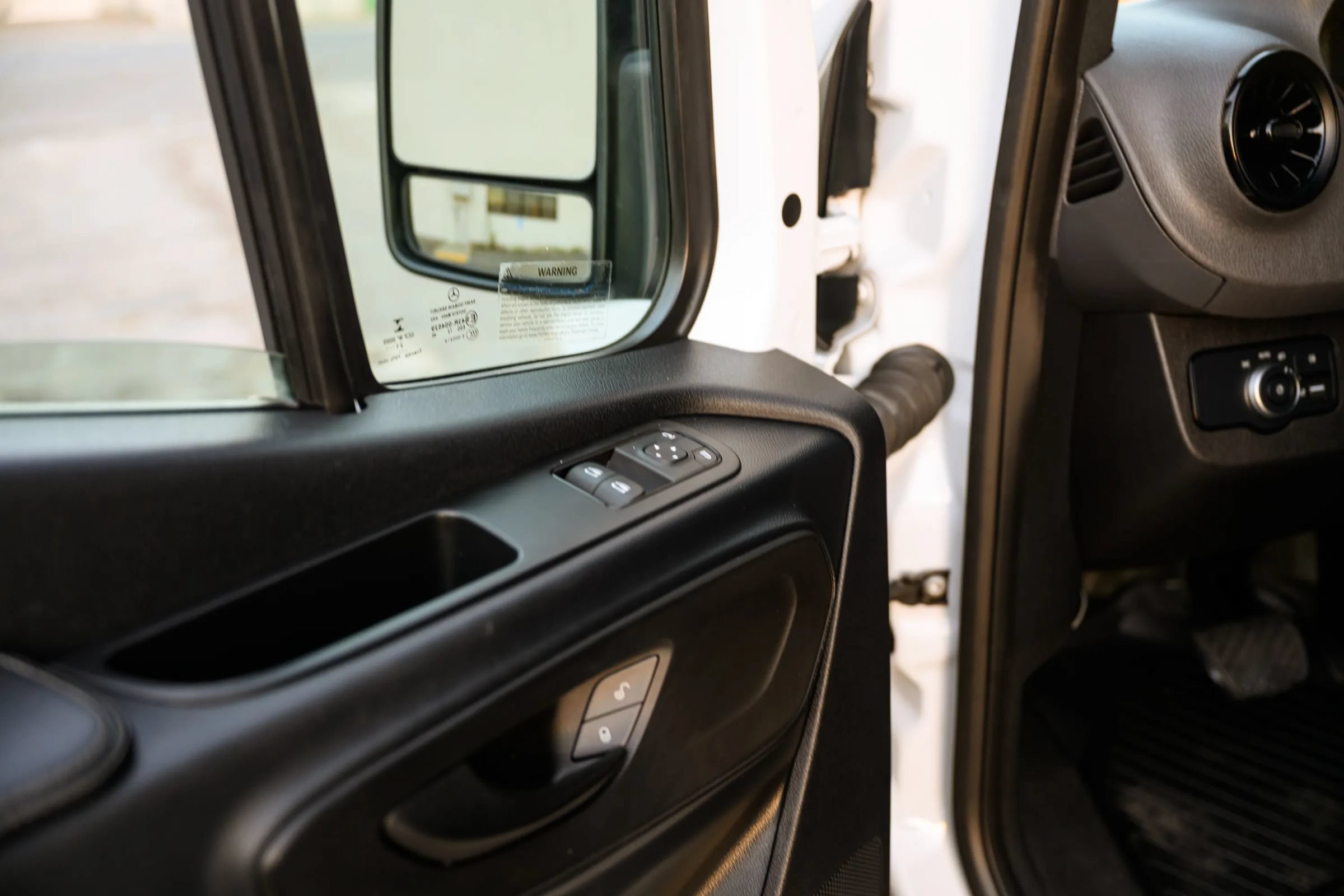 Used 2021 Mercedes-Benz Sprinter 3500 image 48