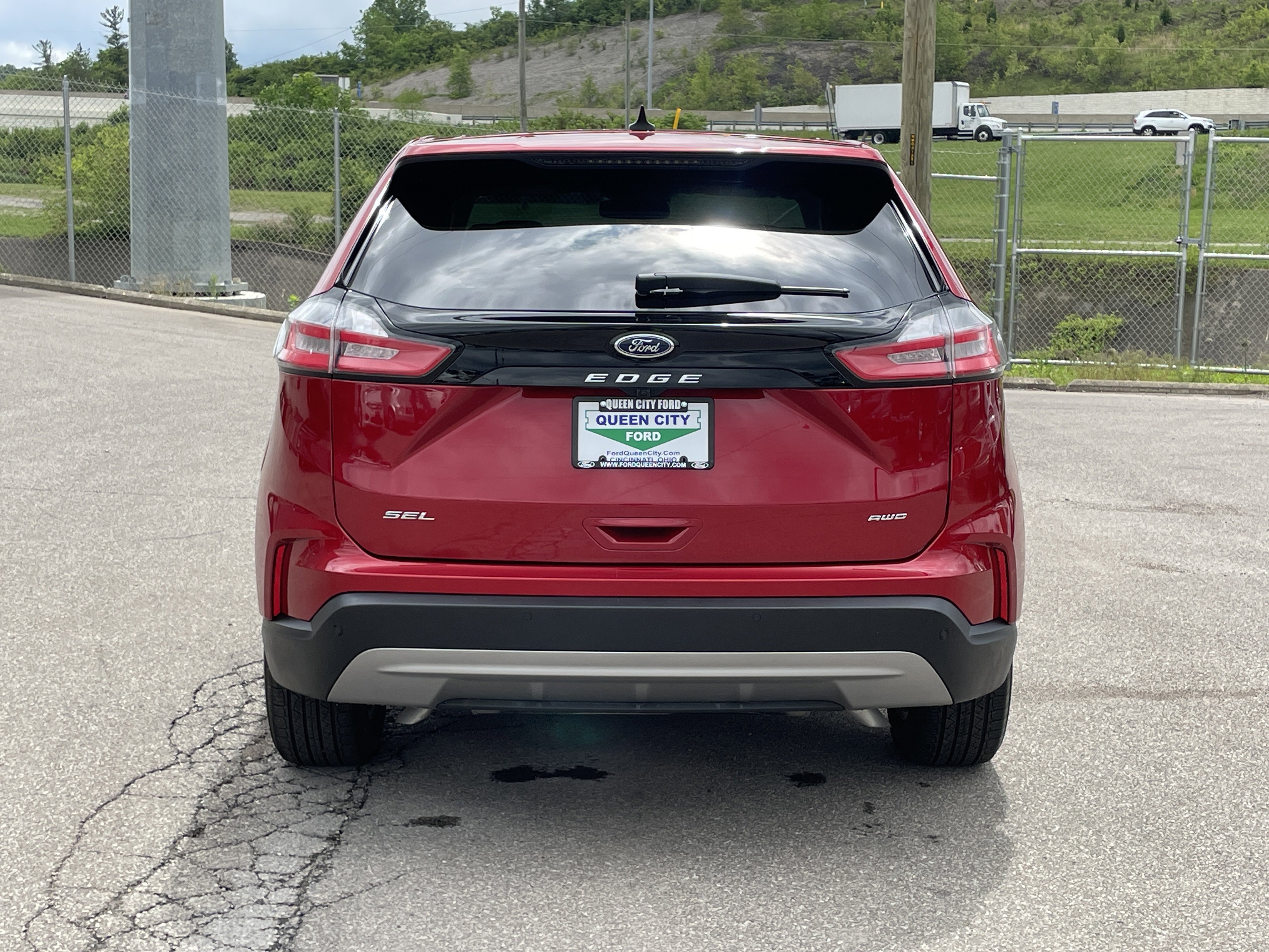 Used 2024 Ford Edge SEL w/ Convenience Package AWD/4WD image 9