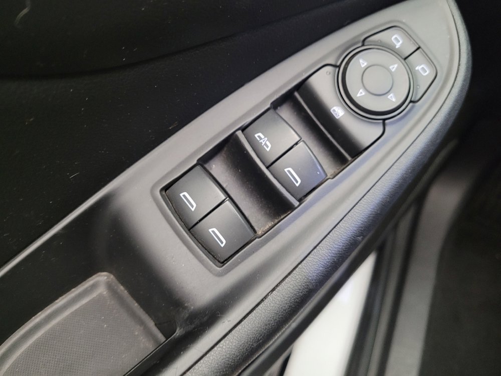 Used 2017 Chevrolet Volt LT w/ Comfort Package image 27