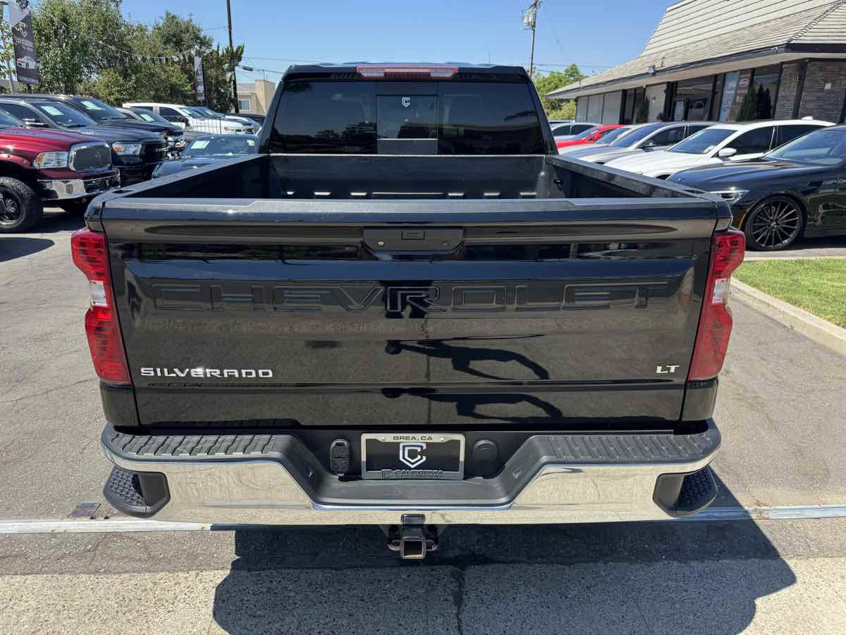 Used 2021 Chevrolet Silverado 1500 LT w/ Convenience Package II image 5