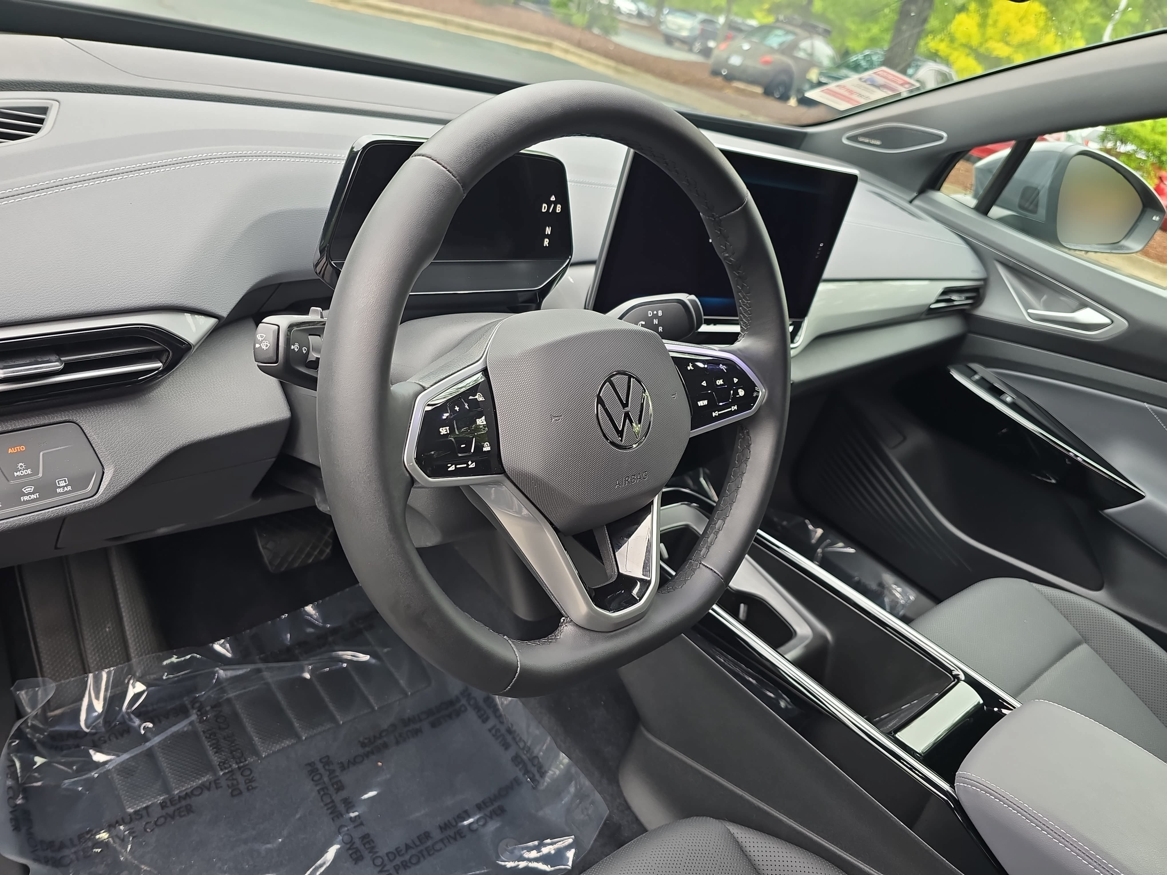 Certified 2025 Volkswagen ID.4 Pro S Plus AWD/4WD image 16