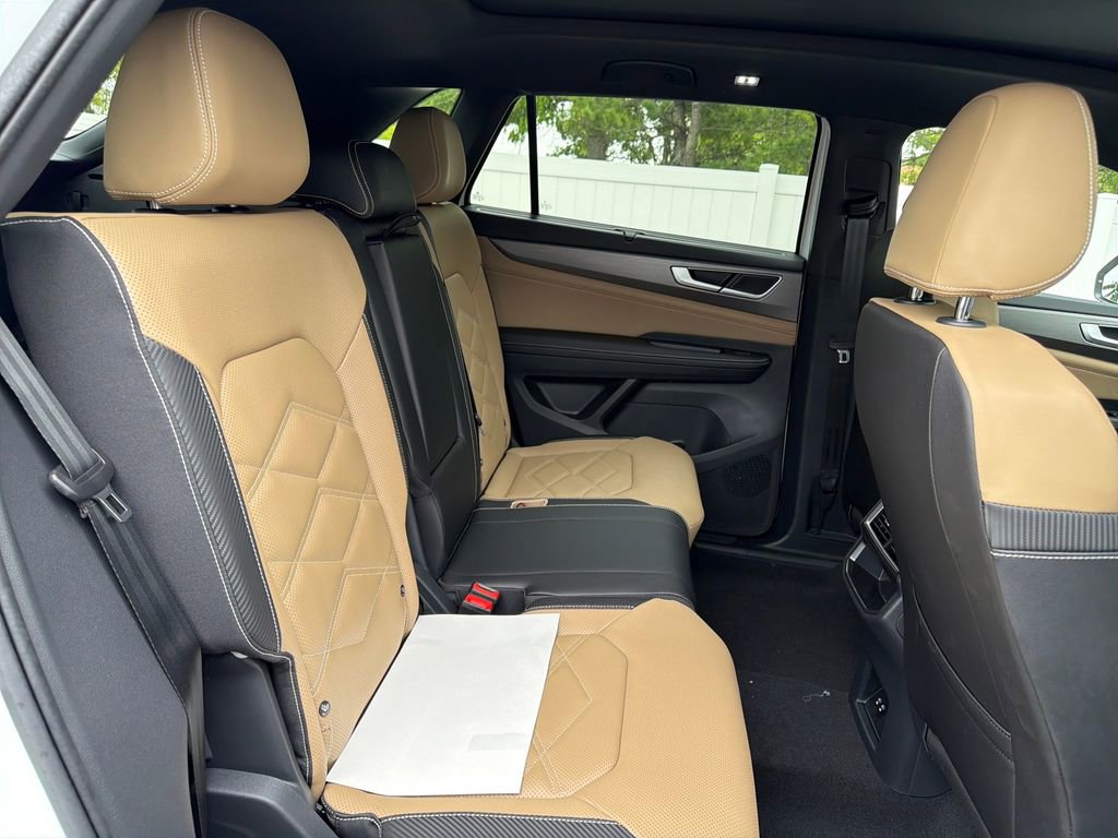 New 2026 Volkswagen Atlas Cross Sport SE AWD/4WD image 33