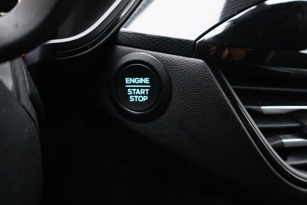 Used 2023 Ford Escape ST-Line image 14