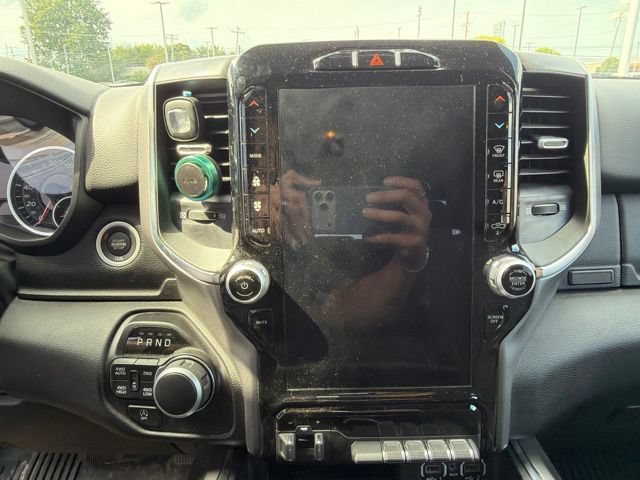 Used 2024 RAM 1500 Big Horn AWD/4WD image 25