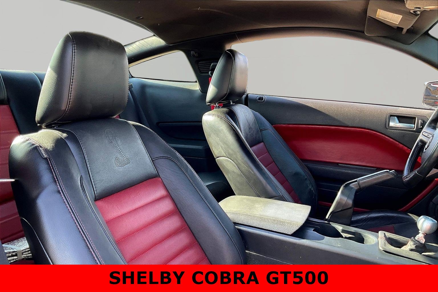Used 2007 Ford Mustang Shelby GT500 RWD image 29