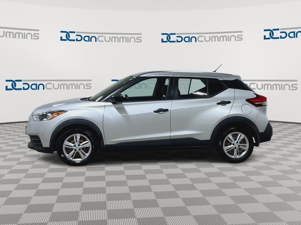 Used 2020 Nissan Kicks S FWD image 6