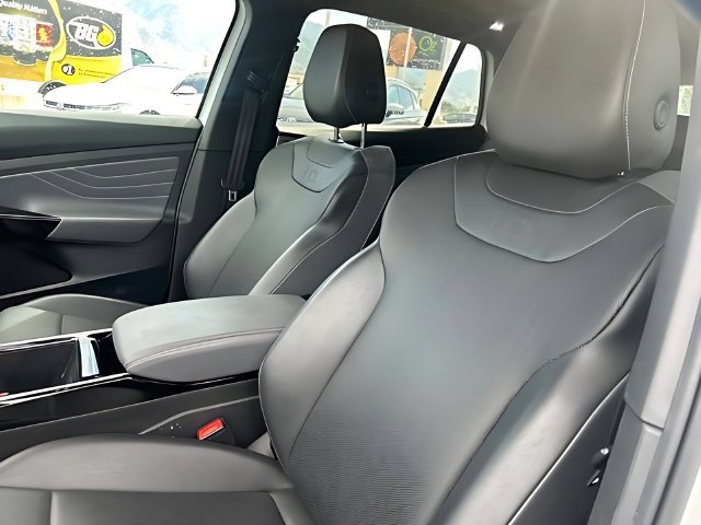 Used 2023 Volkswagen ID.4 Pro S AWD/4WD image 22
