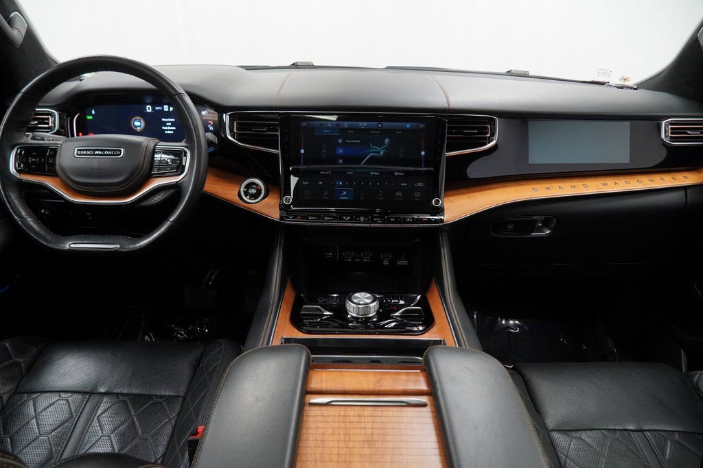 Certified 2024 Jeep Grand Wagoneer Series III w/ Rear Seat Video Group 1 image 30