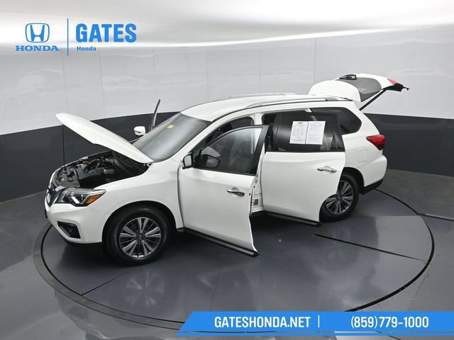 Used 2019 Nissan Pathfinder SL AWD/4WD image 57