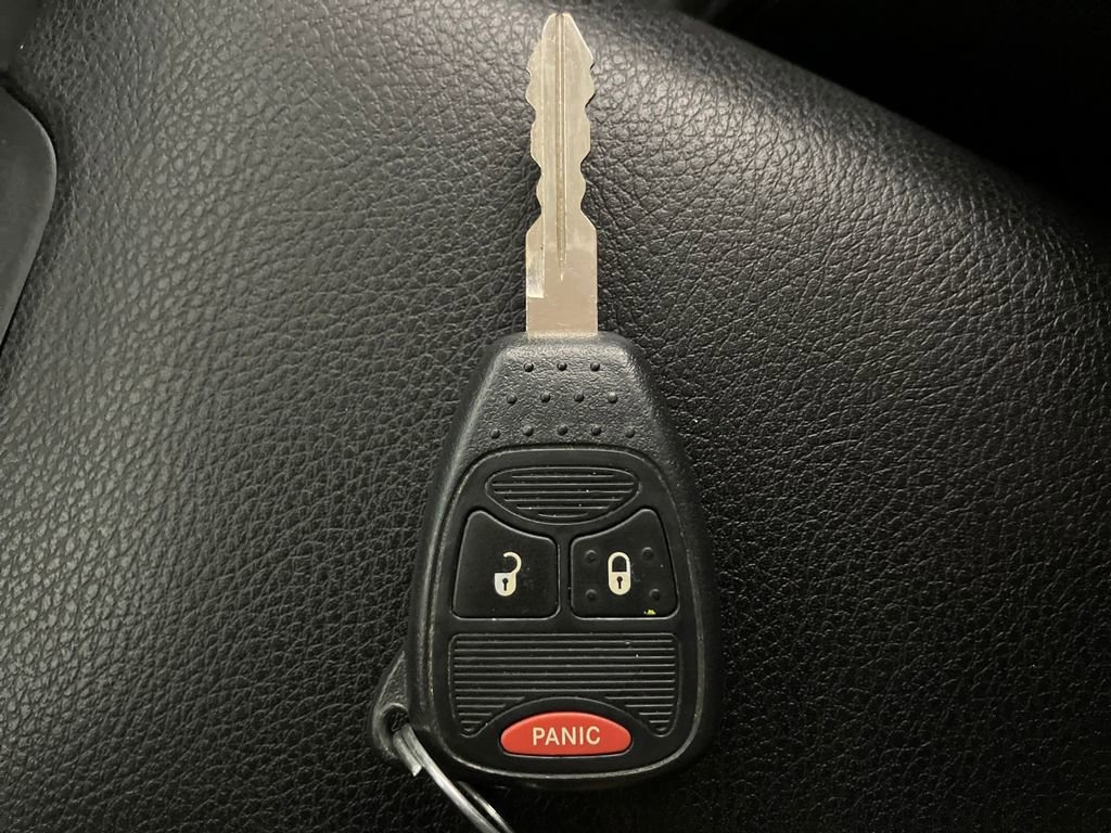 Used 2014 Jeep Wrangler Unlimited Rubicon w/ Connectivity Group image 31