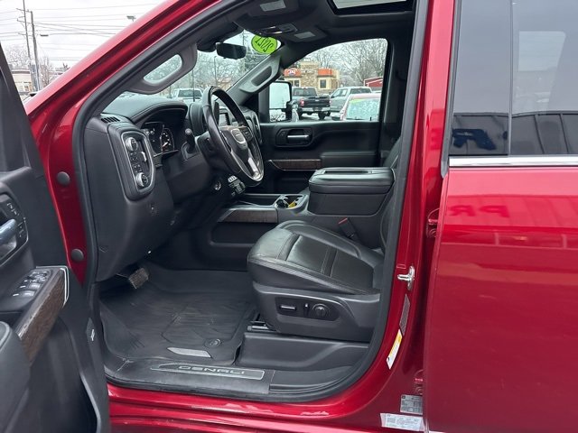 Used 2021 GMC Sierra 2500 Denali w/ Denali Ultimate Package image 28