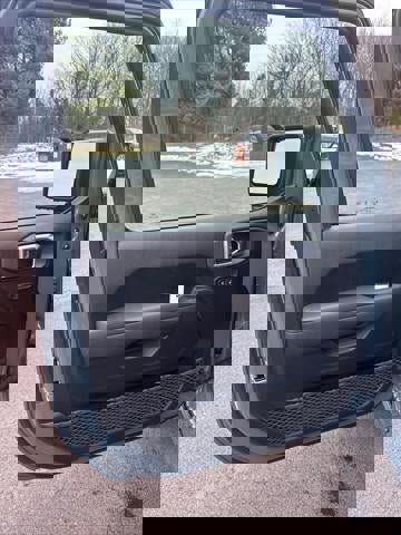 New 2026 Jeep Wrangler Sport AWD/4WD image 32